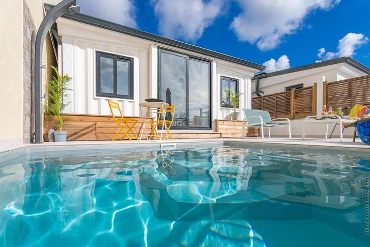 Ferienhaus für 4 Personen, mit Ausblick und Pool - 1