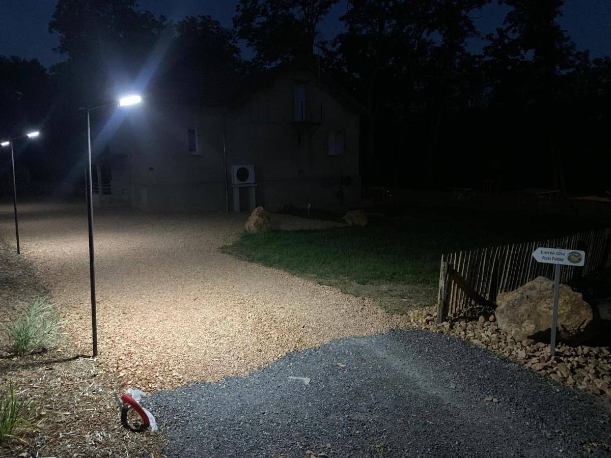 Gîte pleine nature proche Le Pal, Thermes Bourbon in Gilly-sur-Loire, Région de Charolles