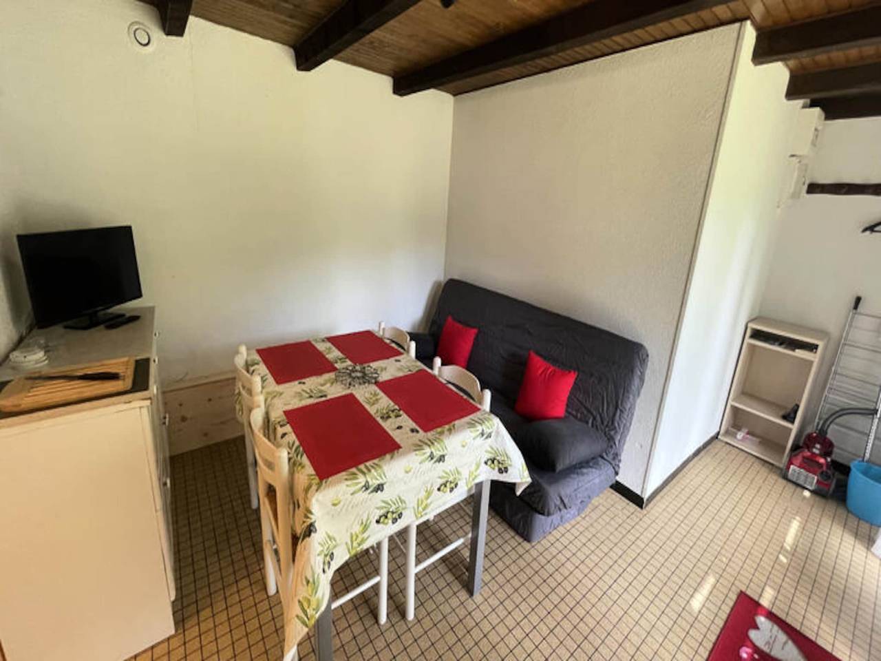 Location De Vacances pour 4 Personnes dans Le Lioran, Laveissière