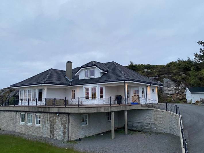 Villa für 6 Personen, mit Terrasse und Ausblick, mit Haustier - 1