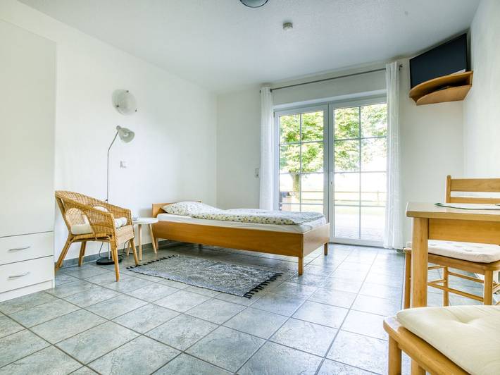 Ferienwohnung für 2 Personen, mit Garten und Terrasse, kinderfreundlich - 1