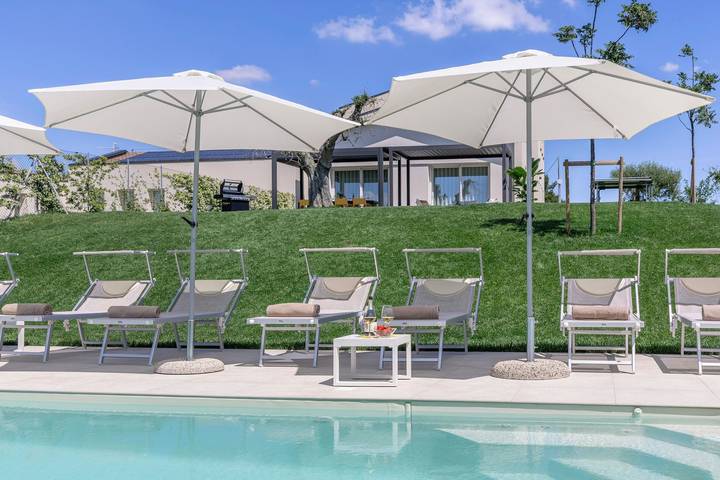 Villa Alice in Montecosaro, Costa Adriatica Marcas