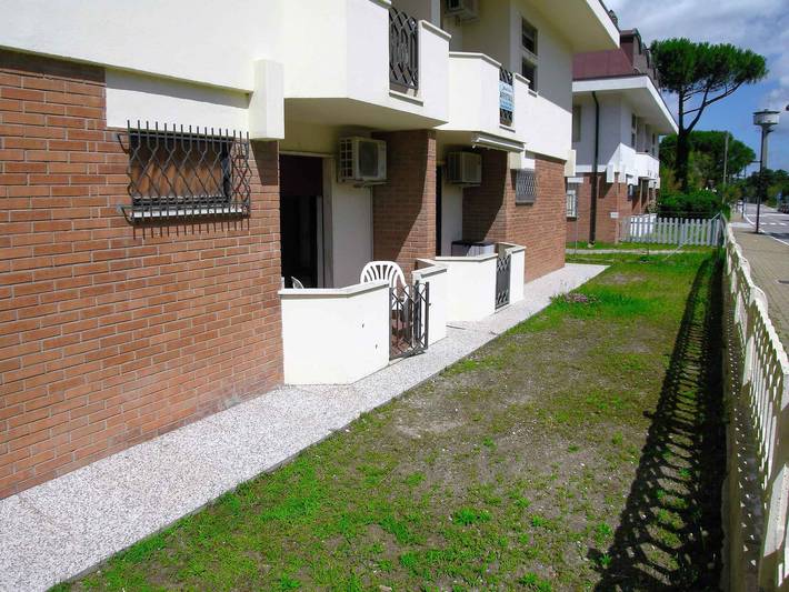 Ferienwohnung für 4 Personen, mit Balkon in Rosolina Mare - 2