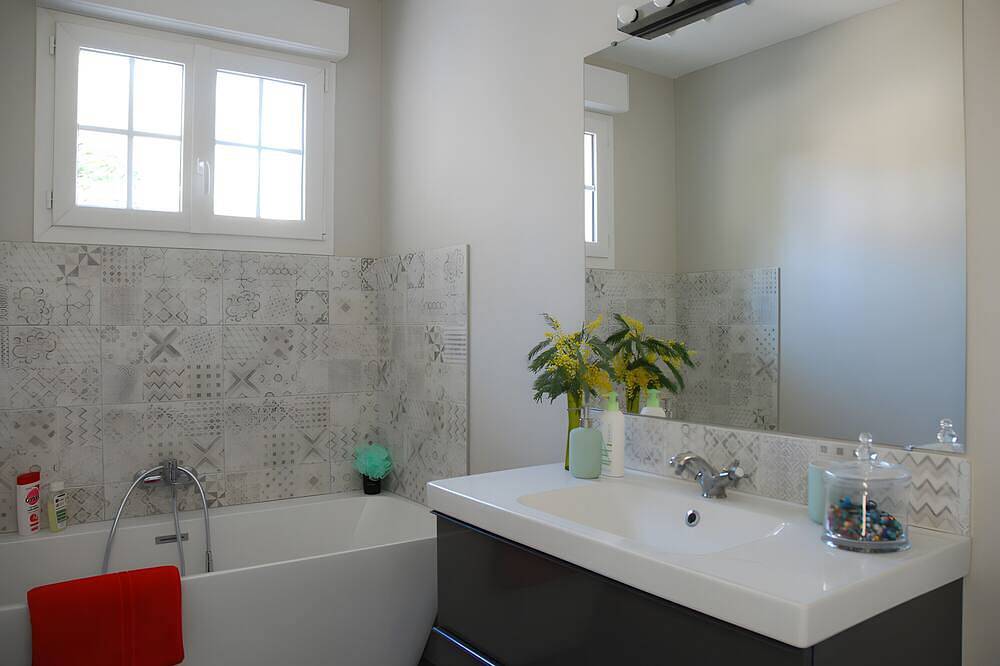 Comfortable House at the Gates of the Médoc, Quiet Area in Arsac, Lesparre-Médoc region
