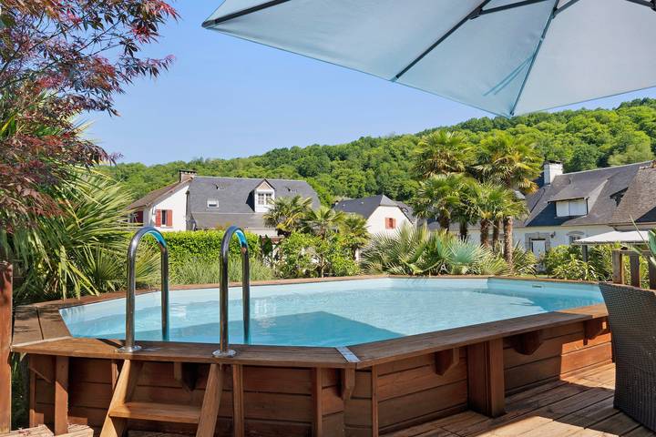 Gîte pour 6 personnes, avec Jardin dans les Hautes-Pyrénées
