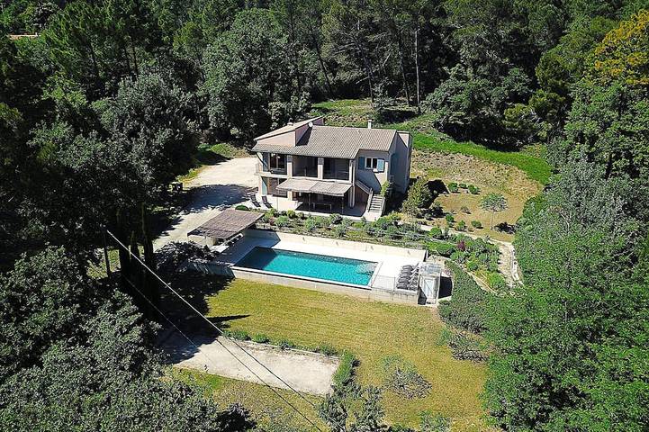 Location de vacances pour 13 personnes, avec Balcon et Jardin à Saint-Alexandre