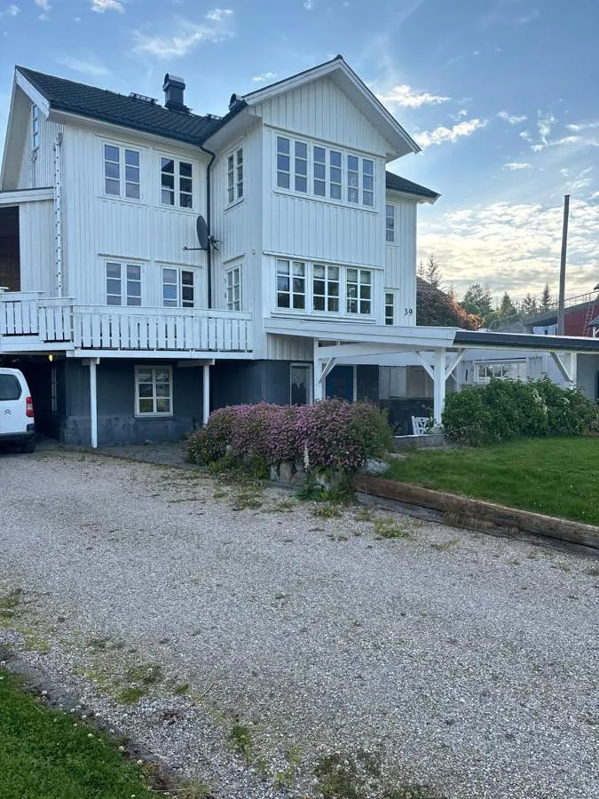 Ferienwohnung für 4 Personen, mit Ausblick und Garten, mit Haustier - 1