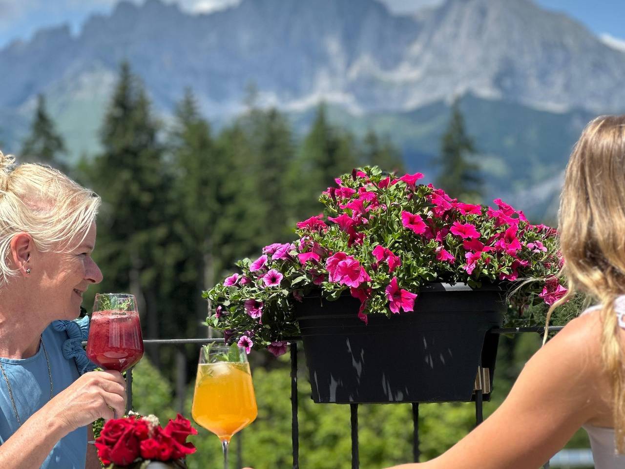Gartenhotel Rosenhof bei Kitzbühel - Einzelzimmer bzw. kleines Doppelzimmer mit Balkon in Oberndorf in Tirol, Kitzbüheler Alpen