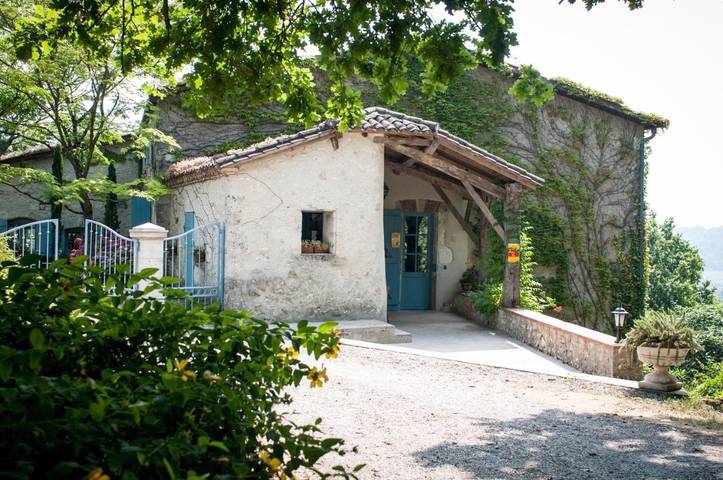 Chambre d’hôte pour 3 personnes, avec jardin et sauna ainsi que piscine et vue à Villeneuve-sur-Lot - 4