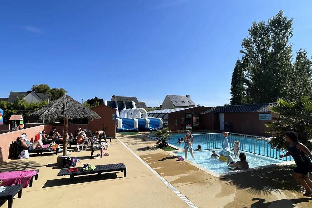 Mobil-home 3 Pièces 4 Personnes + Tv in Erquy, Côte d’Émeraude