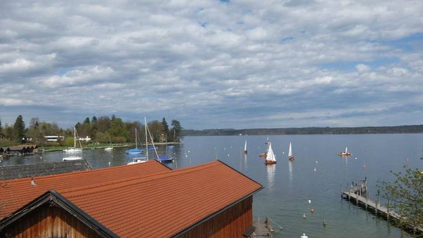 Apartamento de vacaciones para 4 personas, con balcón y jardín además de vistas al lago y sauna - 1