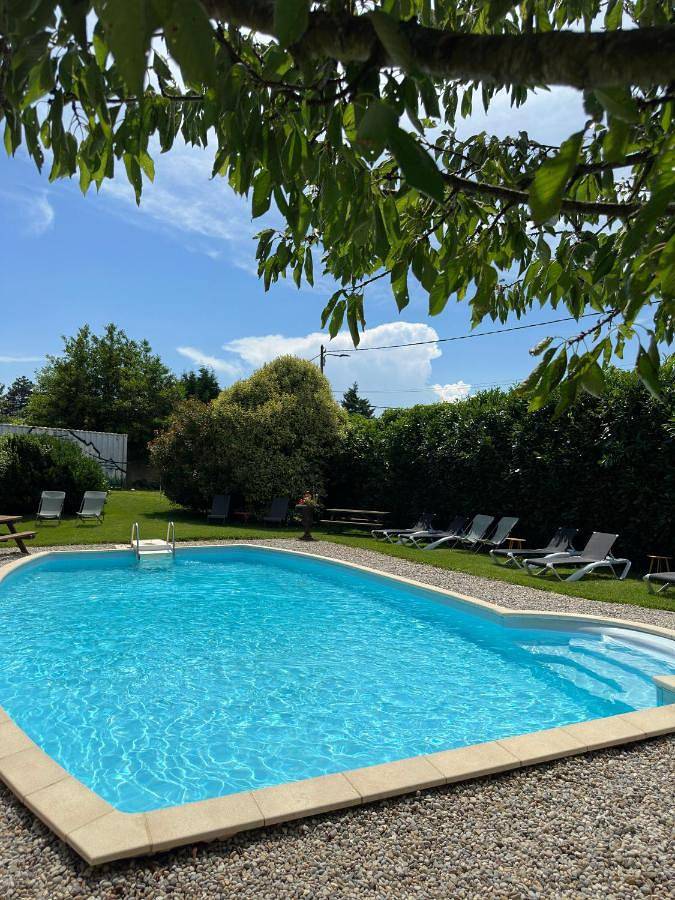Maison de vacances pour 5 personnes, avec piscine ainsi que jardin et terrasse, animaux acceptés