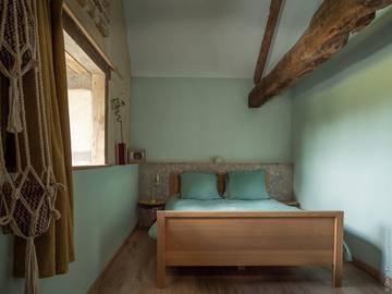 Cottage pour 2 personnes, avec terrasse et vue à Évran