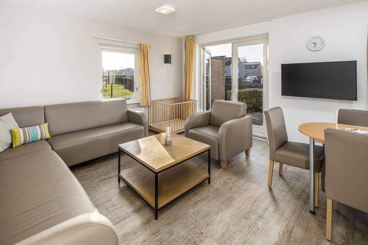 Ferienhaus für 6 Personen, mit Terrasse und Garten in Schouwen-Duiveland - 2