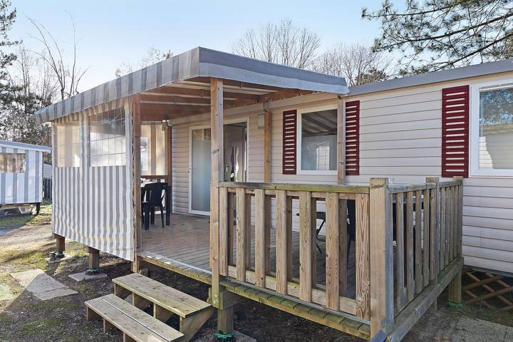 Camping für 4 Personen, mit Kinderpool und Garten, mit Haustier in Saint-Jean-de-Monts