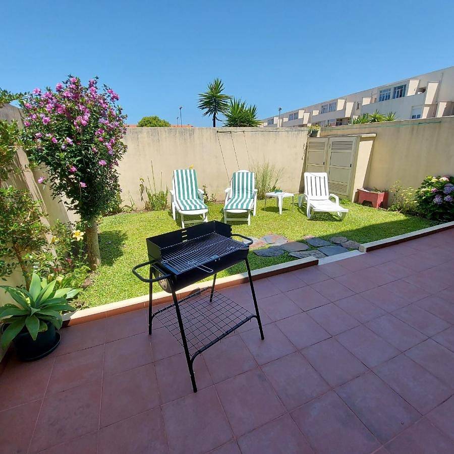 Three-Bedroom House in Esposende, Parque Natural do Litoral Norte