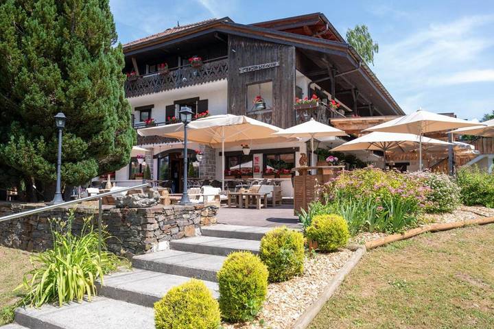 Hotel para 2 personas, con jardín y vistas - 1