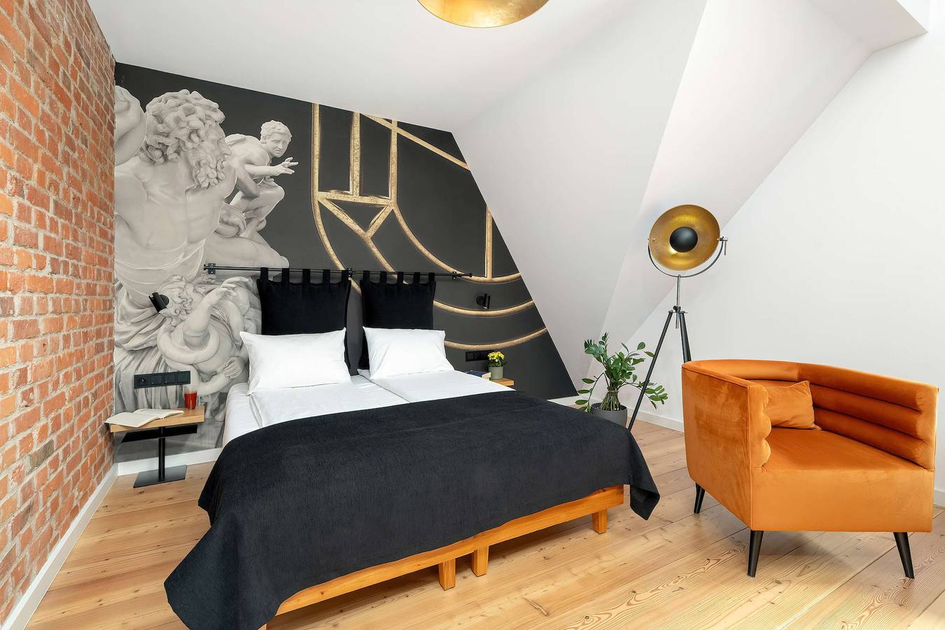 Studio entier, Kramarska 9 Poznań | Schoeps Residence | Spacious Studio near the Old Market Square | Remote Work in Poznań, Grande Pologne