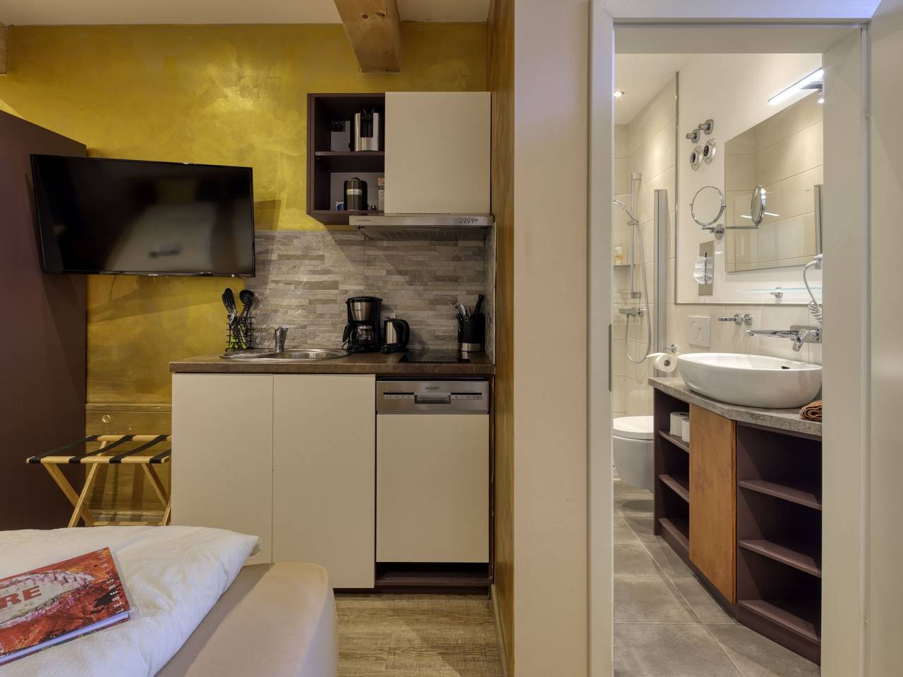 Ganze Wohnung, Der Tennenboden im Anno Domini 1716 in Marktheidenfeld, Spessart-Mainland