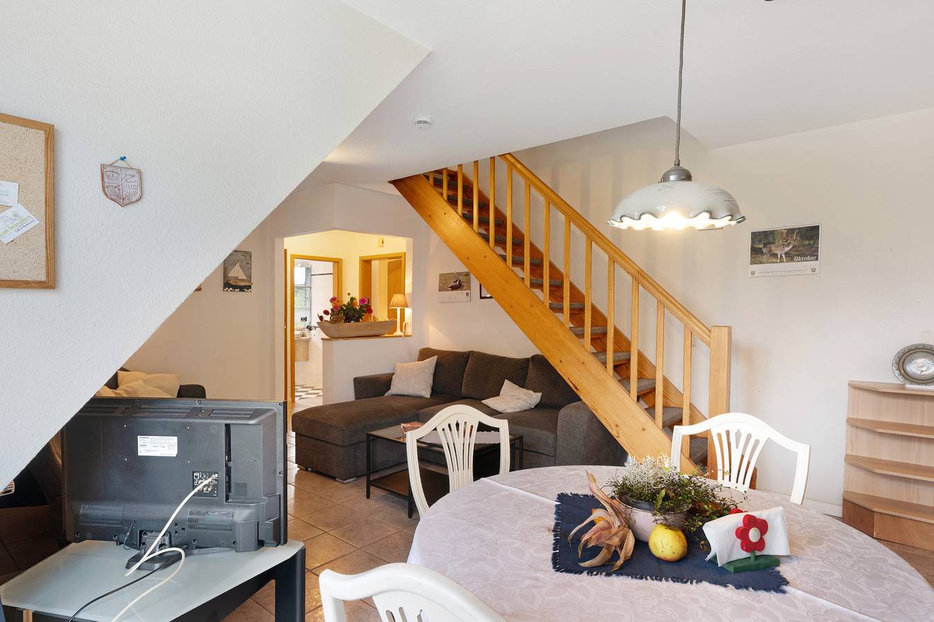 Entire apartment, Apartment 'Mühlenblick' with Private Terrace, Shared Garden and Balcony in Nordstrand (Municipality), Nordseeküste