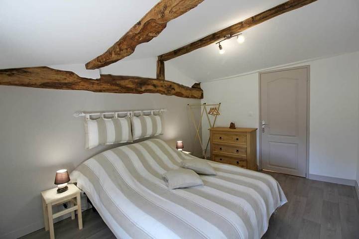 Location de vacances pour 6 personnes, avec jardin à Vérac - 3