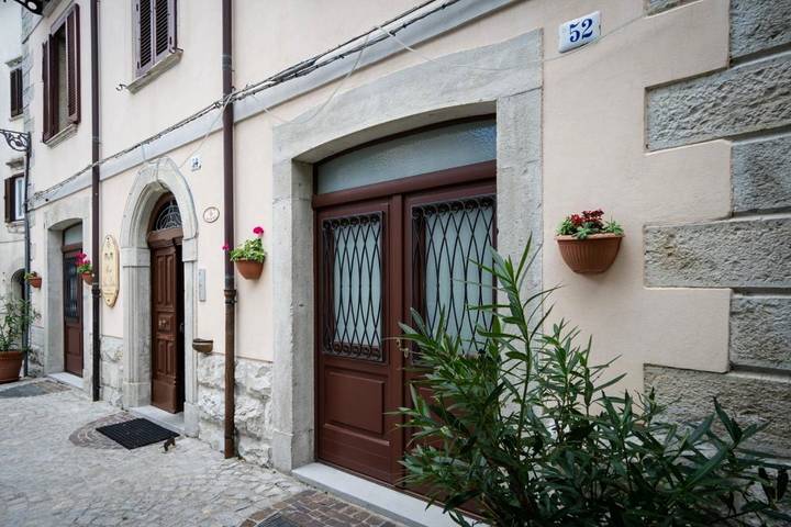 Casa vacanza per 2 persone, con Balcone e Terrazza nonché Panorama a Agnone Isernia