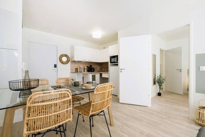 Gîte pour 2 personnes, avec vue et jardin dans Plage des Gollandieres (Le Bois-Plage-en-Re) - 3