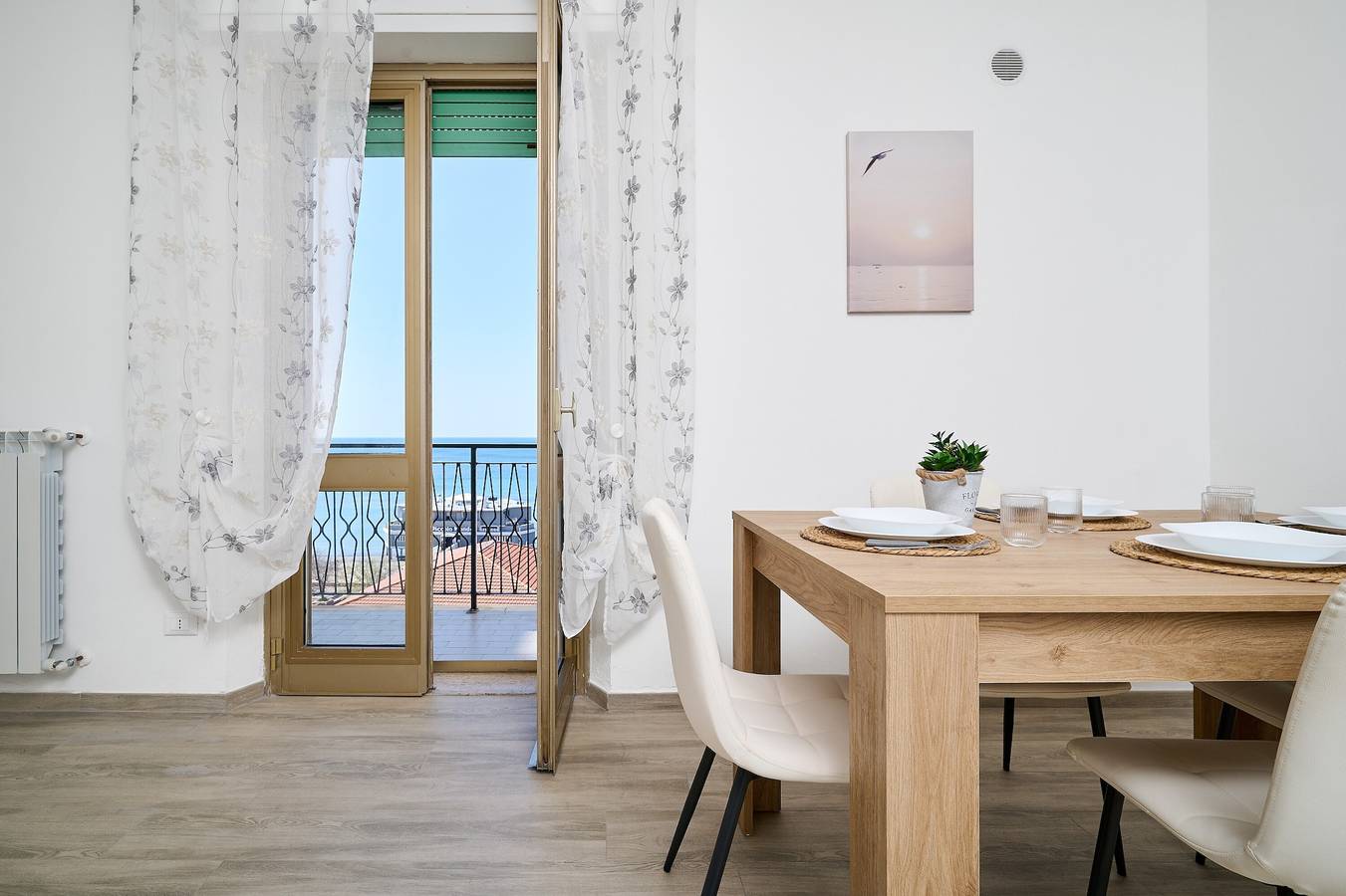 Geheel appartement, Appartement 'Montecristo Sei' met zeezicht, Wi-Fi en airconditioning in Follonica, Etruskische kust