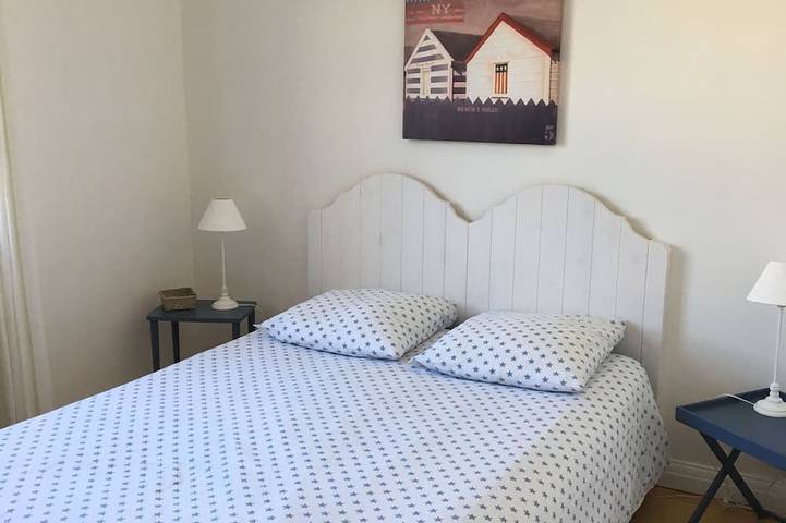 Location de vacances pour 14 personnes, avec terrasse et jardin dans Lerat - 3