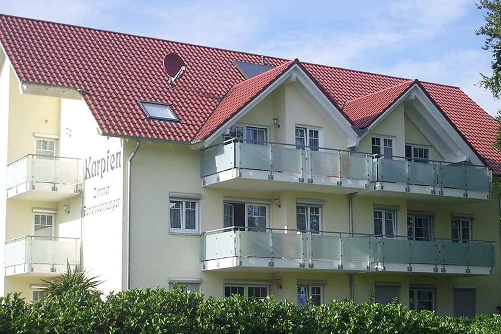 Ganze Wohnung, Ferienwohnung, 55 qm, 1 Wohnzimmer, 2 Schlafzimmer, max. 2 Erwachsene + 2 Kinder in Illmensee, Nördlicher Bodensee region