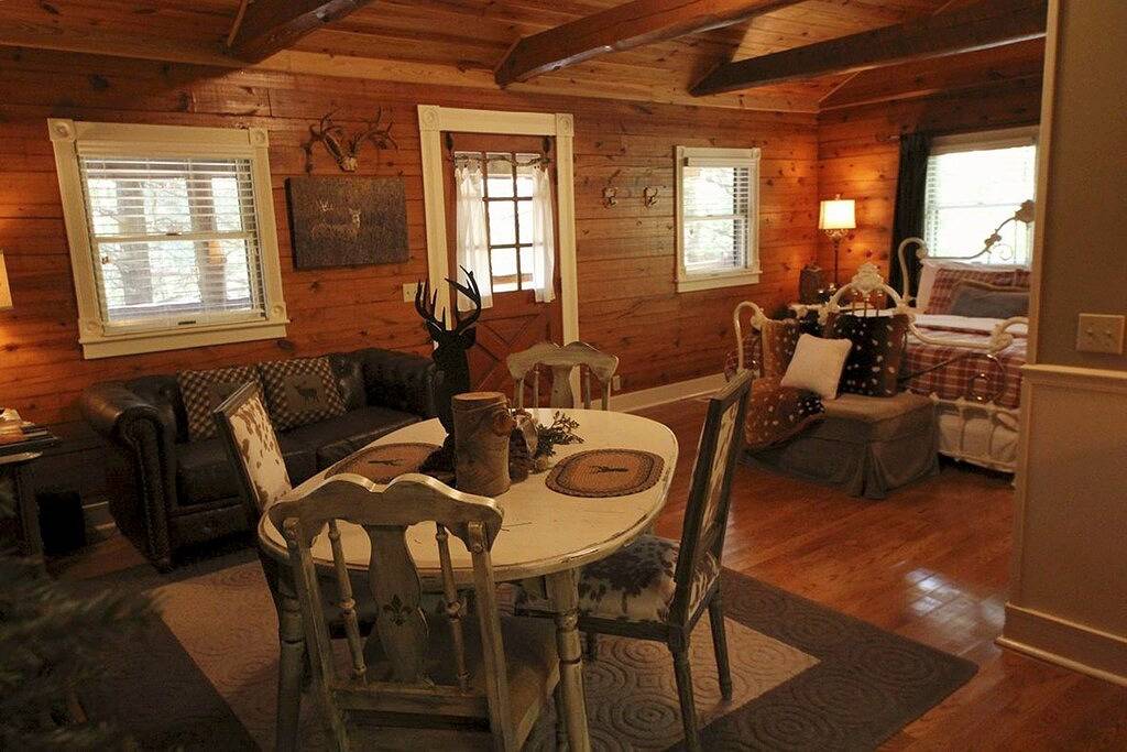 Cinnamon Valley - \"Die Whitetail ' in Carroll County (AR)