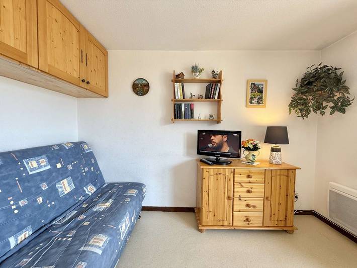 Appartement entier, Studio cabine à 700m de Praz-Sur-Arly, navettes gratuites, parking, wifi et ménage inclus in Praz-sur-Arly, Pays du Mont-Blanc