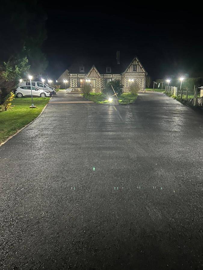 Location de vacances pour 6 personnes, avec jardin, adapté aux familles à Saint-Pierre-du-Val