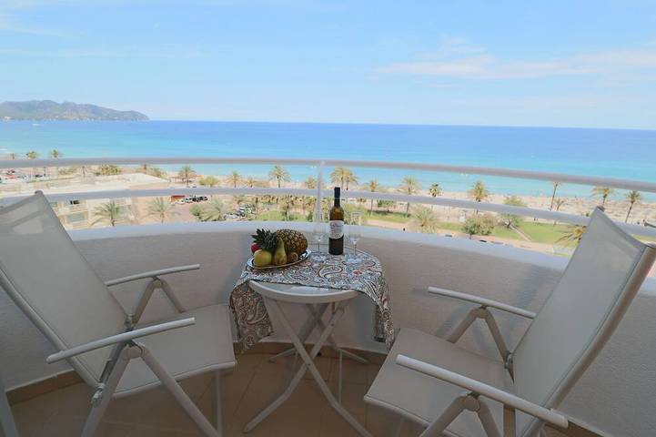 Apartment for 4 people, with balcony and pool in Cala Millor