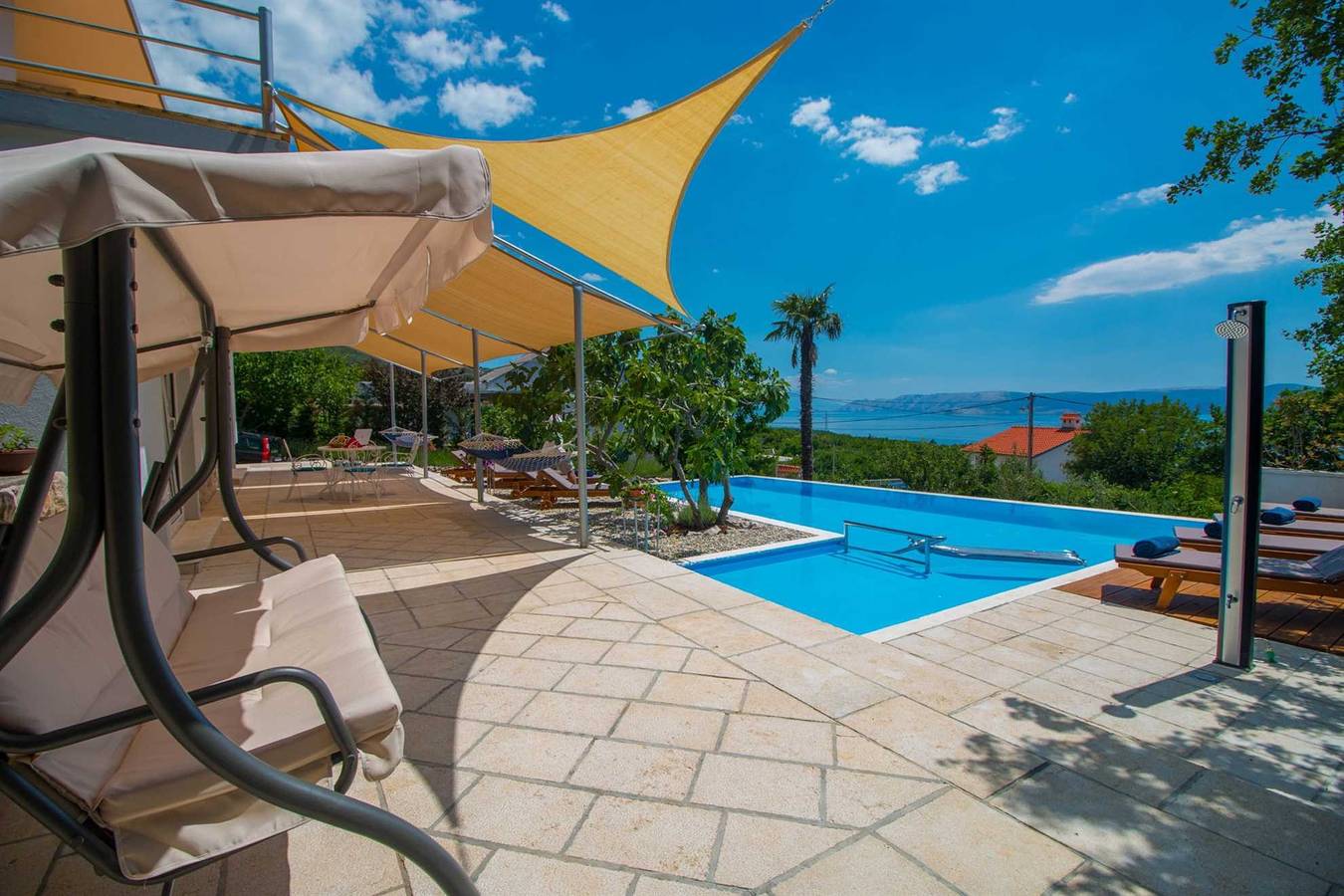 Villa Evergreen mit Pool in Crikvenica, Primorje-Gorski Kotar