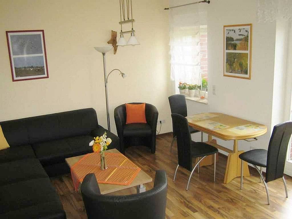 Wohnung mit 4 Schlafzimmer in Goyatz, Schwielochsee