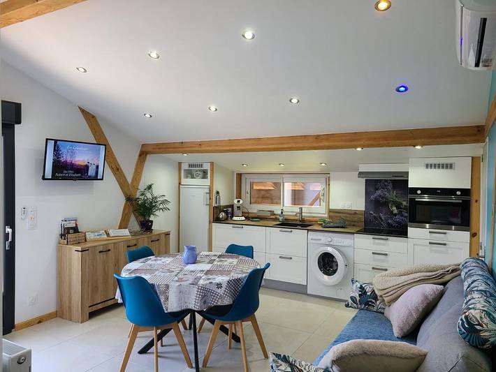 Gîte pour 3 personnes, avec vue et jardin à Mirepoix