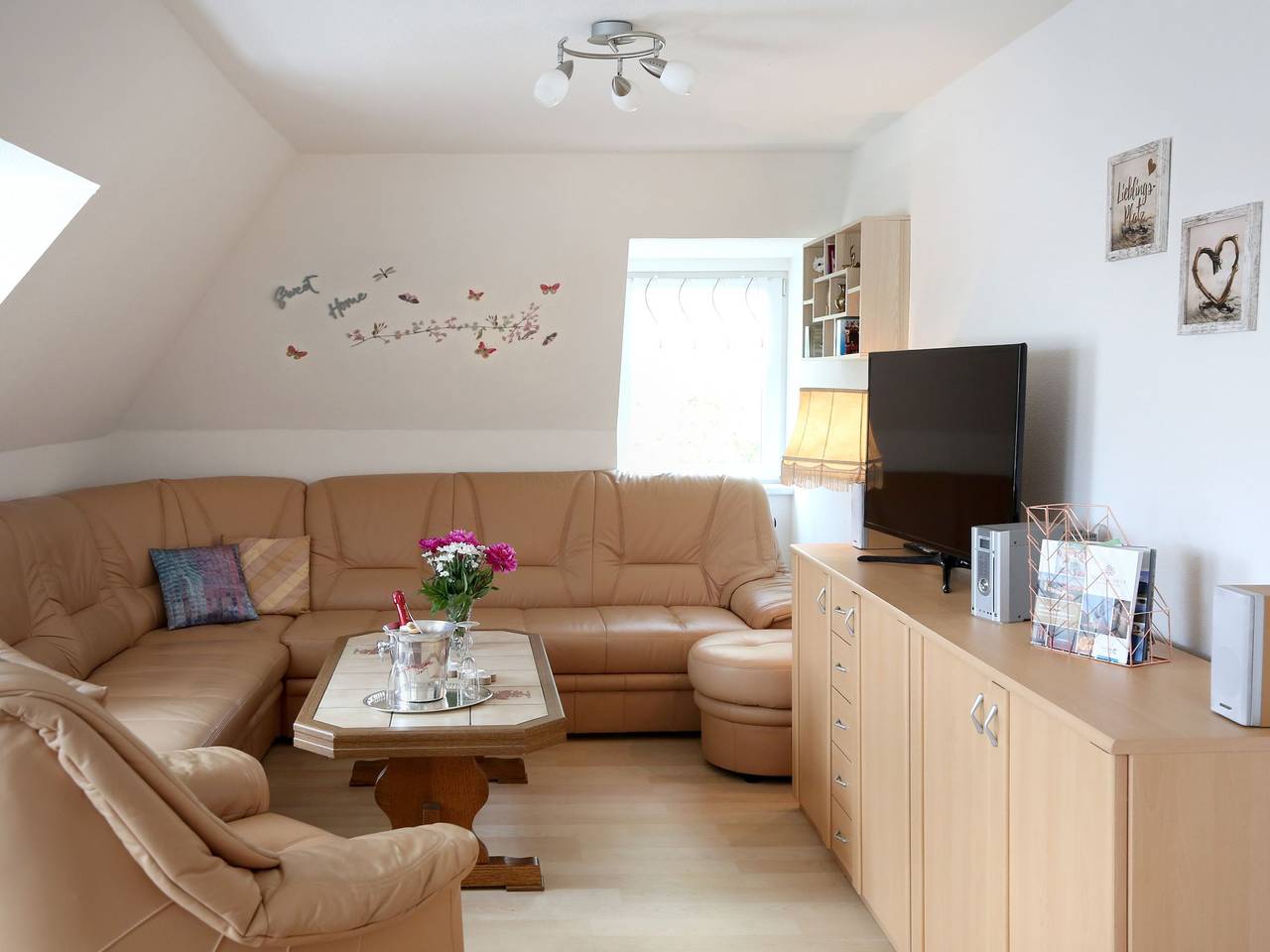 Ganze Ferienwohnung, Ferienwohnungen Haus Angela - Ferienwohnung 2, 30qm, 1 Wohn-/ Schlafzimmer, max 2 Personen in Mühlhausen, Unstrut-Hainich-Kreis