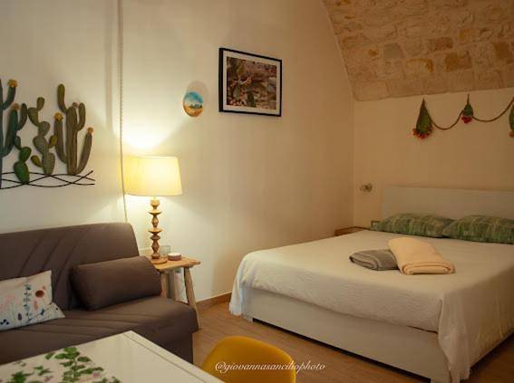 Comfort Triple Room with Shower in Molfetta, Provincia di Bari