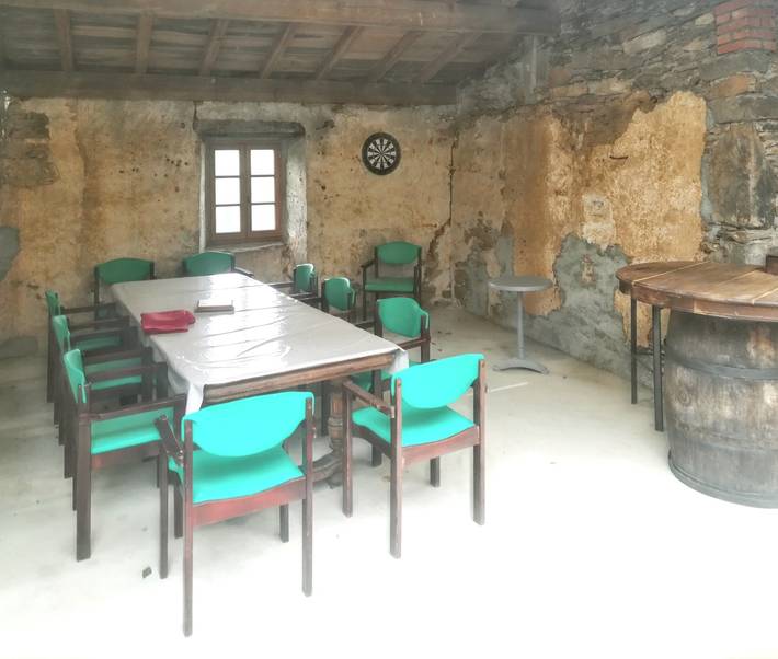 Villa pour 12 personnes, avec terrasse et piscine dans le Cantal - 3