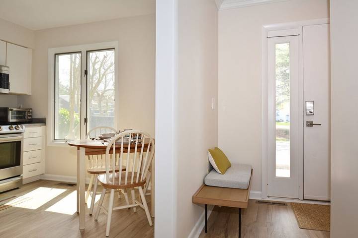 Vacation house for 8 people, with balcony and pool in Delaware