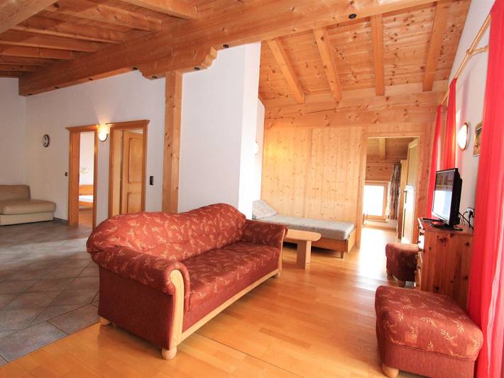 Ferienwohnung für 7 Personen, mit Balkon und Garten sowie Ausblick im Zillertal - 4