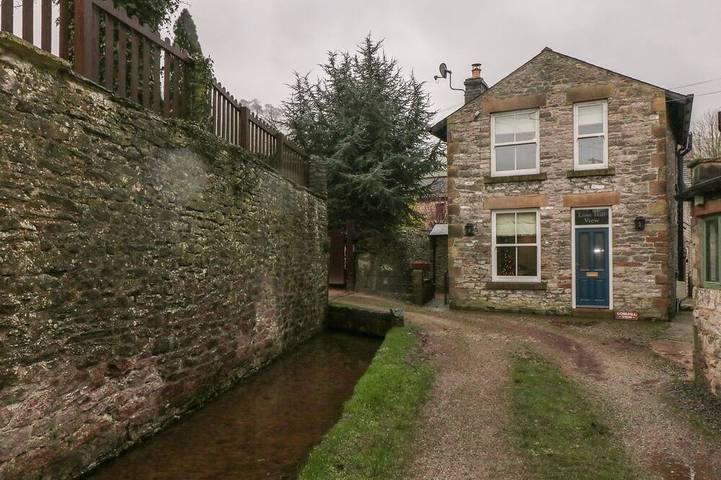 Cottage for 3 people, with garden in Castleton