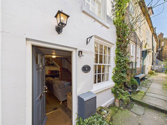Cottage for 4 people, with pets in Robin Hood's Bay
