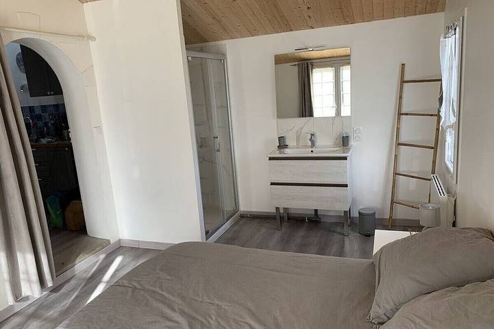 Family vacation home with beach and spa in Barbâtre, Noirmoutier