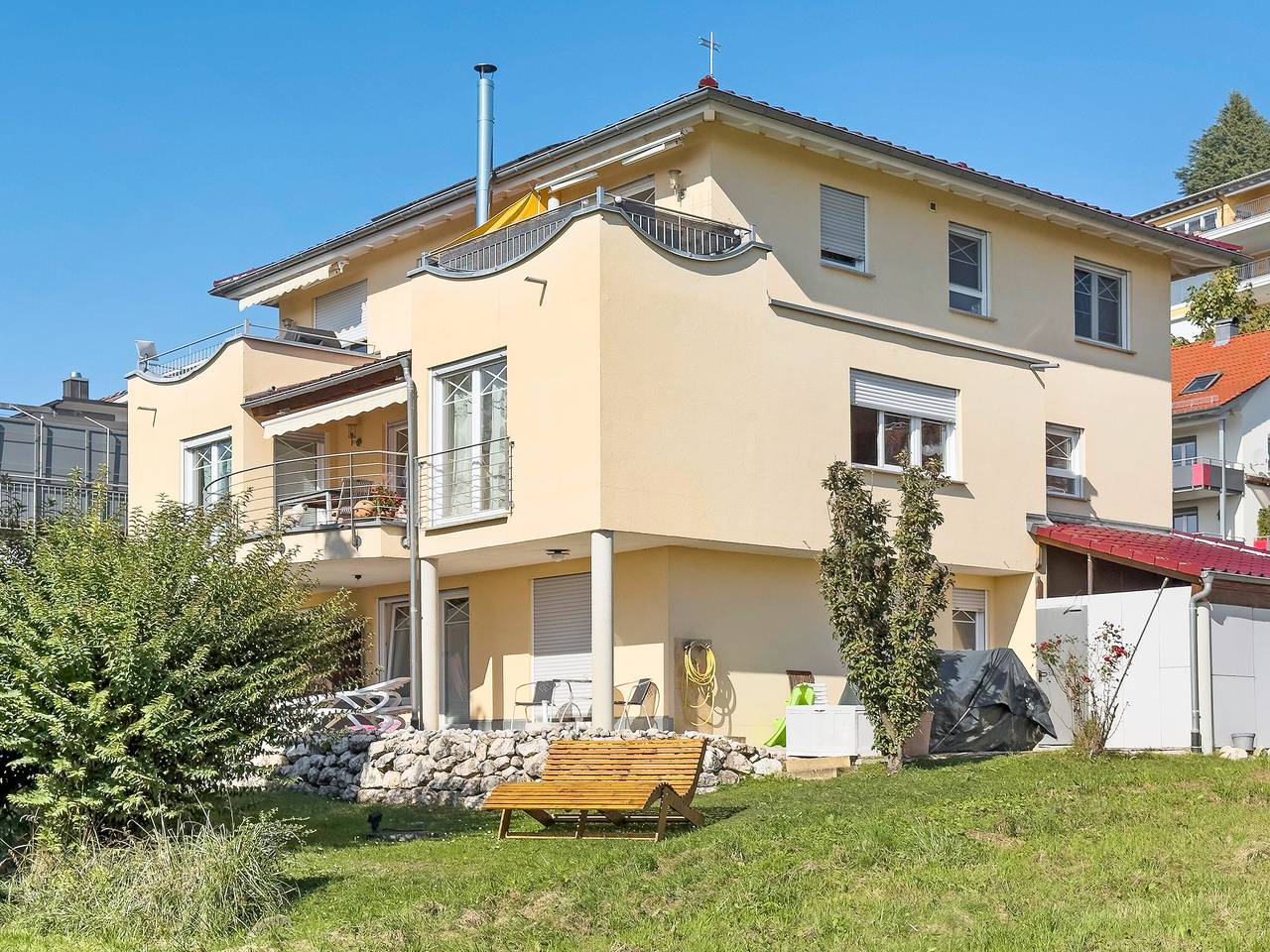 Ganze Wohnung, Ferienwohnung 'Jacqueline' mit privater Terrasse, Gemeinschaftsgarten und Wi-Fi in Unteruhldingen, Uhldingen-Mühlhofen