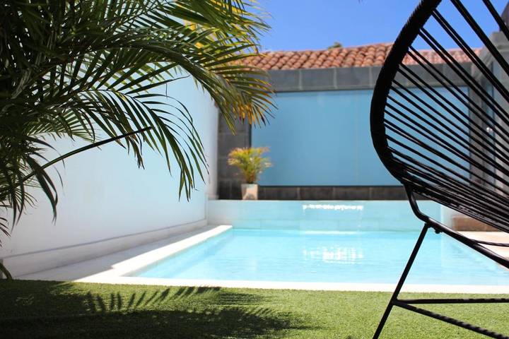 Casa rural para 4 personas, con Balcón y Terraza además de Jardín y Piscina en Santa Lucía de Tirajana