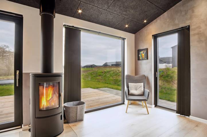 Ferienhaus mit Meerblick für 8 Personen, mit Terrasse und Whirlpool sowie Sauna in Kelstrup Strand - 4