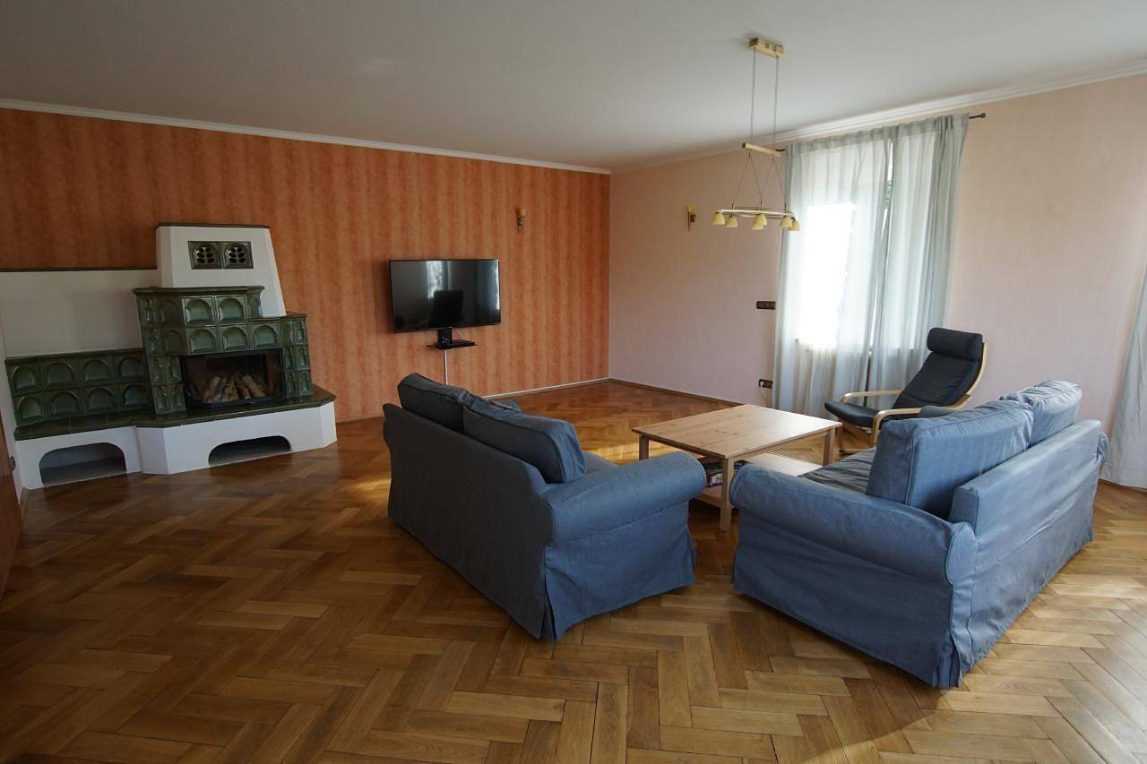 Ganze Ferienwohnung, Gemütliche Ferienwohnung in Krina mit Garten und Grill in Muldestausee, Dübener Heide