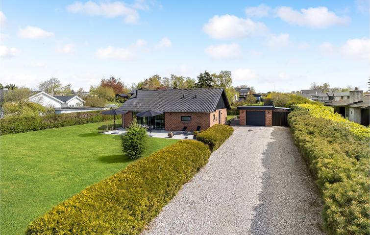 Ferienhaus für 6 Personen mit Sauna in Ølsted, Hovedstaden